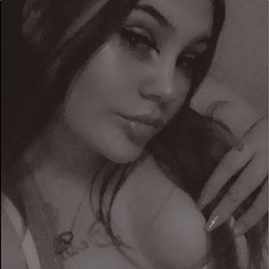 Meet your Posher, Abigail